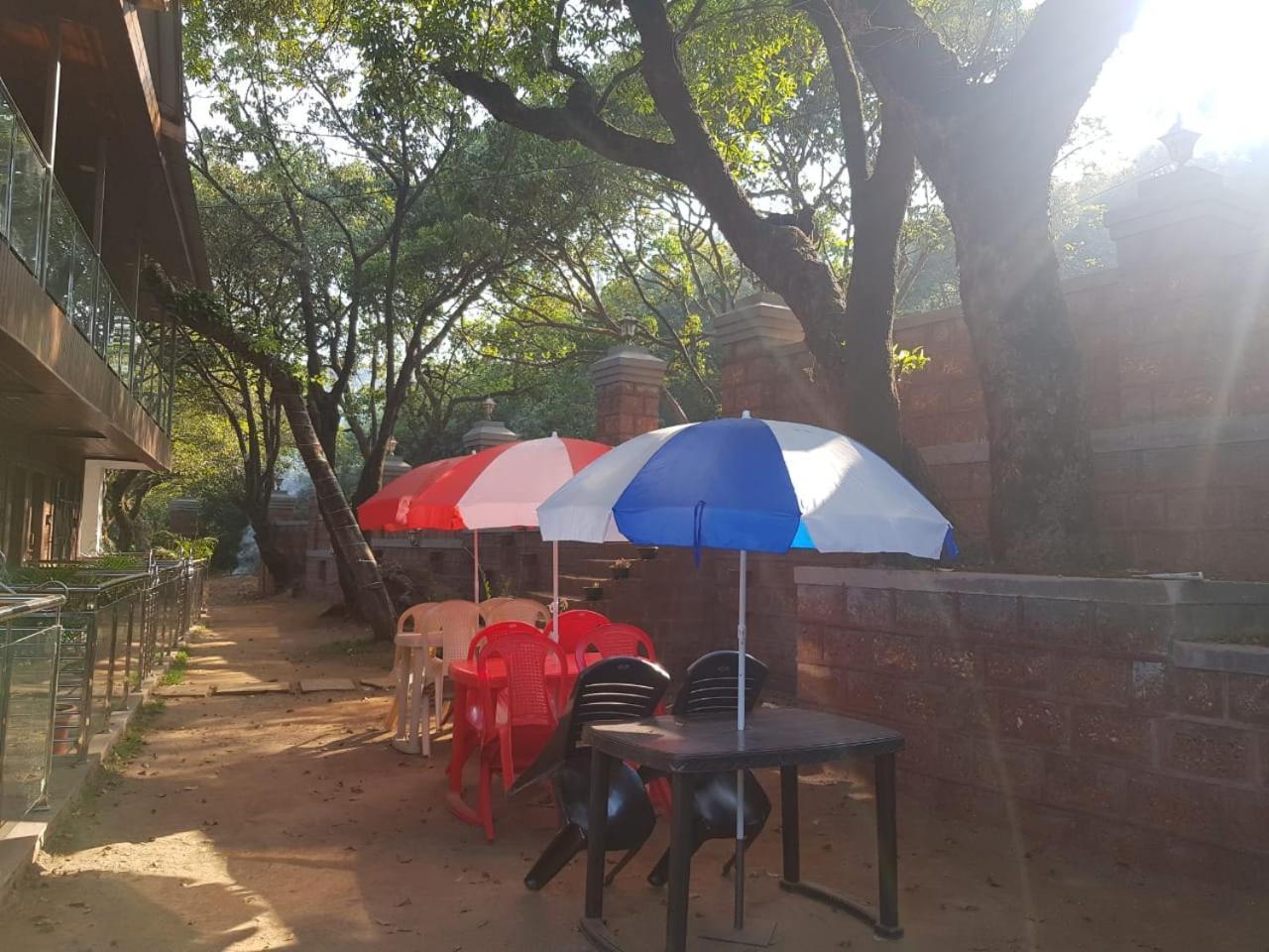C P Cottage Mahabaleshwar Exterior photo